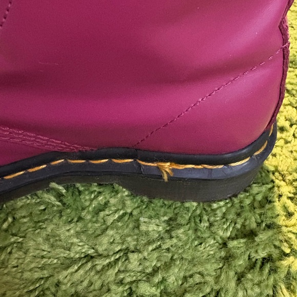 DR MARTENS 1460 SMOOTH LEATHER LACE UP BOOTS PINK SIZE 6 - Picture 8 of 9